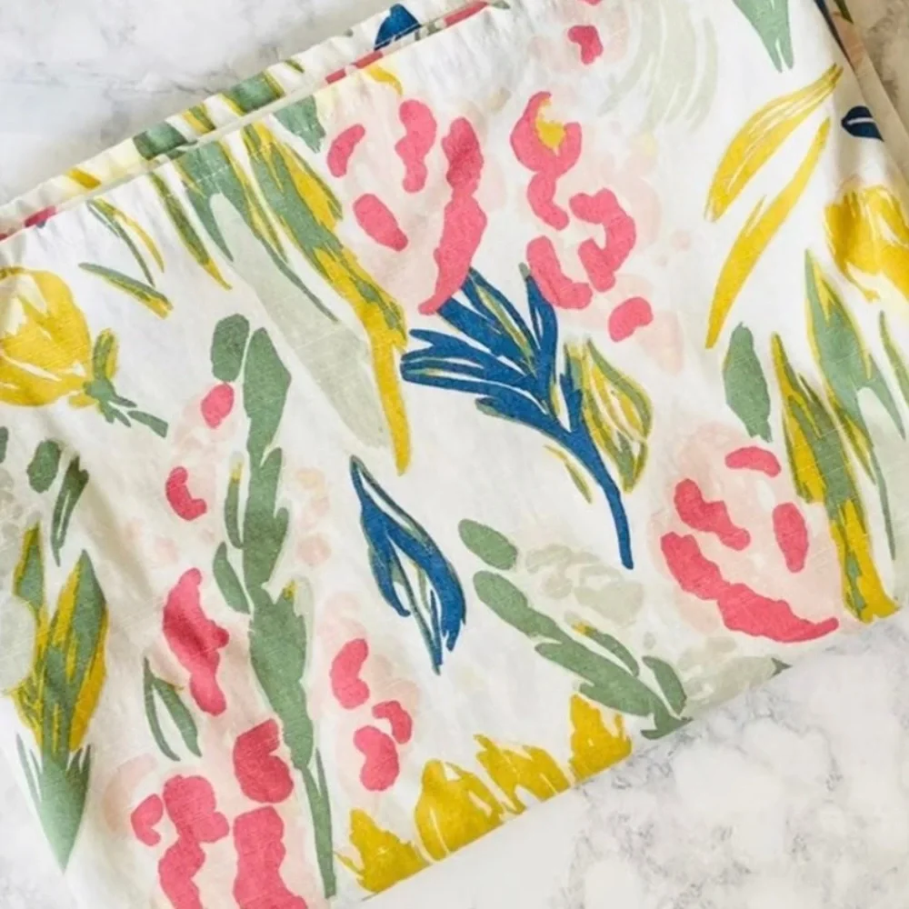 NWT Opalhouse Floral Tablecloth with Multicolor Design